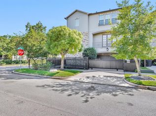 2101 Elmen St, Houston, TX 77019