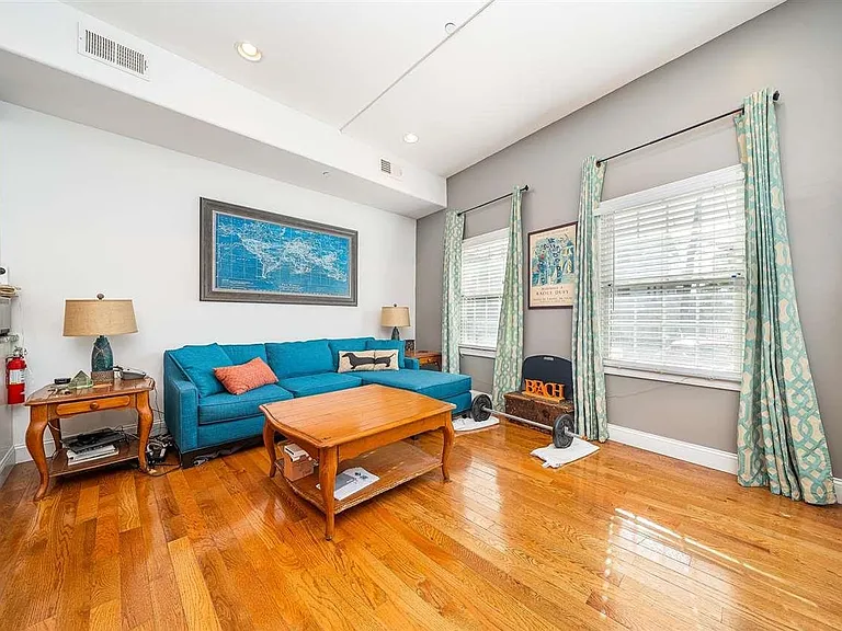 44 Bryant Ave #1 — Photo 3
