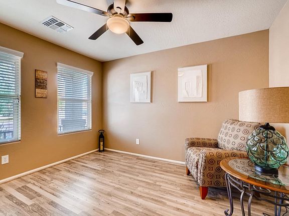 4821 S 235-005-3-Living Roo-MLS_Size