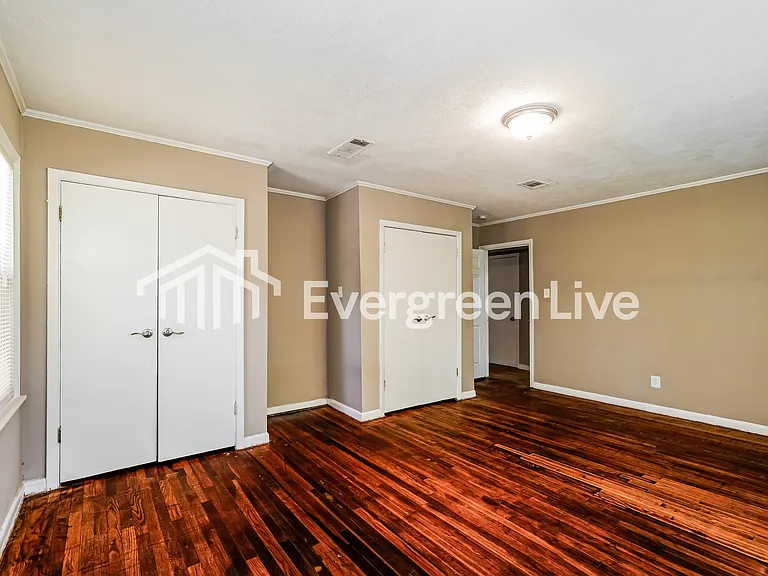 1138 Adkins Blvd — Photo 12