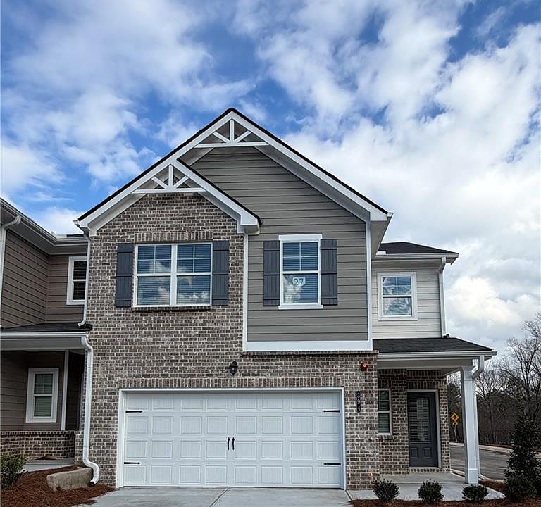 1st image of 394 Lanier Cir