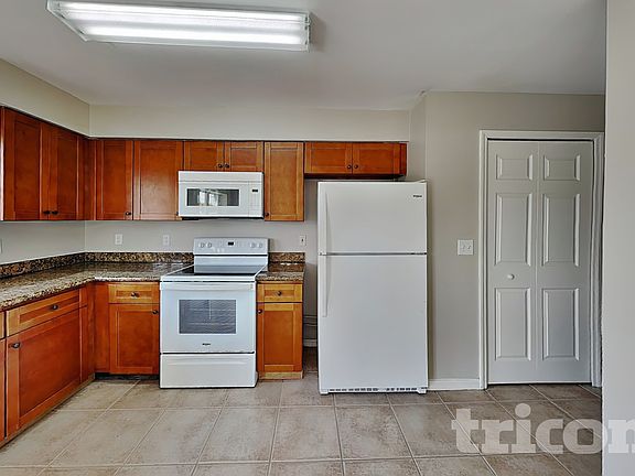5th image of 13228 Pike Lake Dr