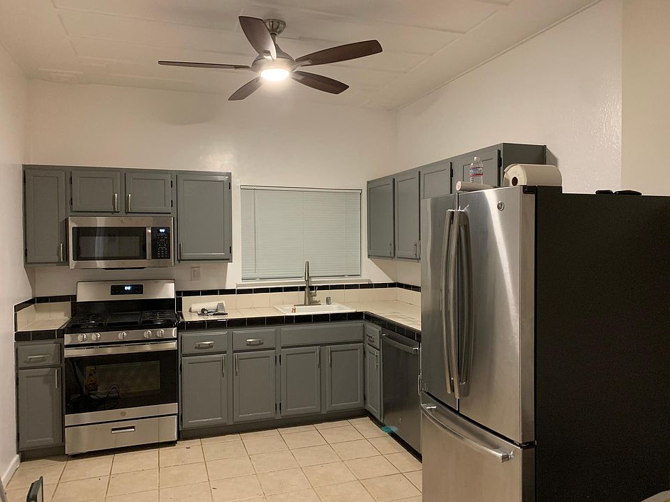 Range, Microwave and dishwasher are new, fridge is 2 years old. This pic is only 1/2 of the kitchen. Other half - 10x12 dining area.