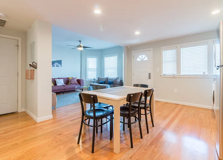 1057 Saratoga St #3 — Photo 9