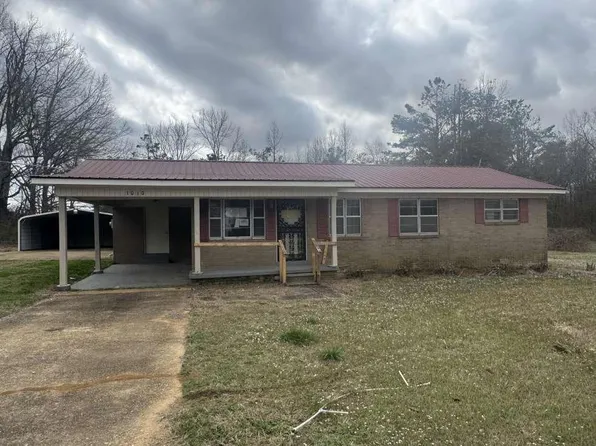 1010 Bratton Rd, New Albany, MS 38652
