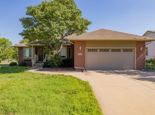 1500 E McClelland Dr, Derby, KS 67037