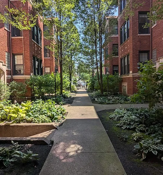 5028 N Winthrop Ave #1W — Photo 29