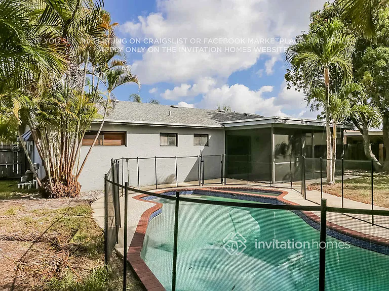4915 SW 12th St — Photo 19