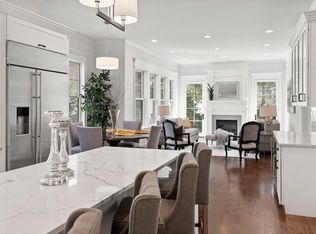 33 Hickory Rd, Wellesley, MA 02482