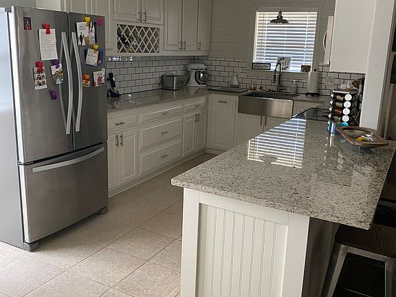 2nd image of 2257 Connie Dr
