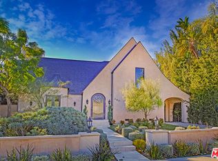205 S Roxbury Dr, Beverly Hills, CA 90212