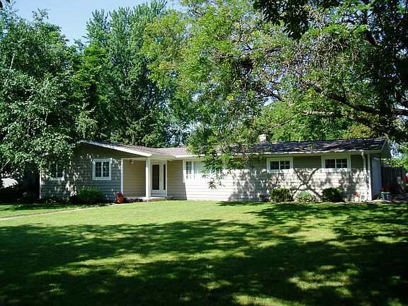 2nd image of 2008 E Vista Cir