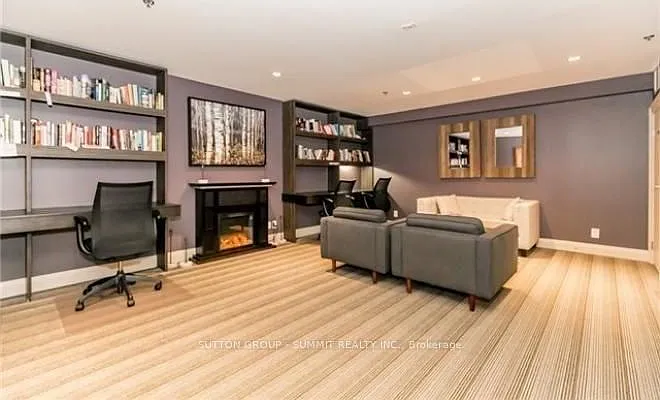 225 Wellesley St E #805 — Photo 6