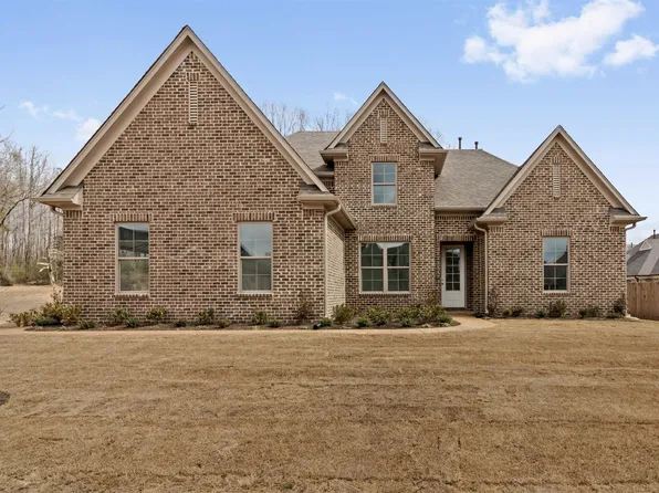 30 Betsy Valley Dr, Oakland, TN 38060