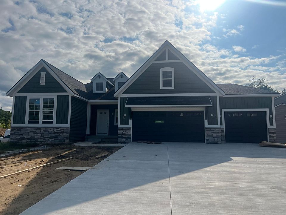 1st image of 3944 Autumn Acres Dr