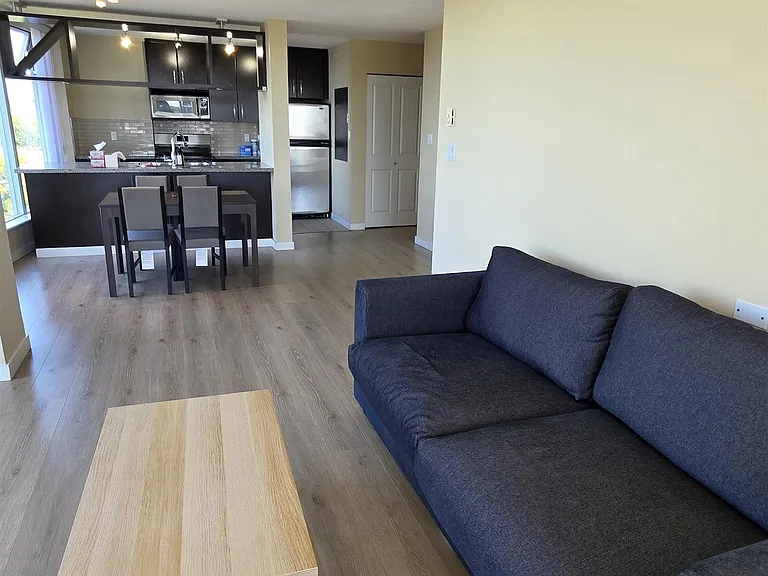 5068 Kwantlen St #1008 — Photo 25