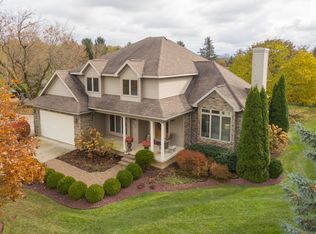 2371 E Lake Lansing Rd, East Lansing, MI 48823