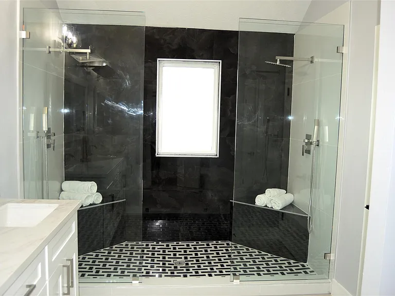 3419 Southdown Dr — Photo 32