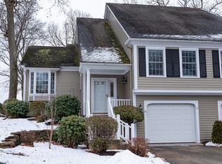 10 Hickory Hl, West Springfield, MA 01089