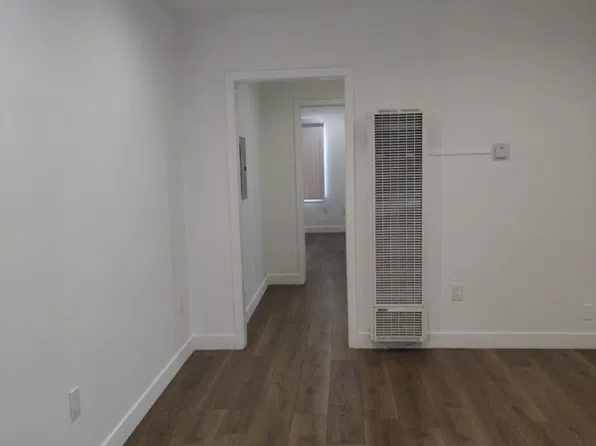 17001 Vanowen St APT 4, Van Nuys, CA 91406