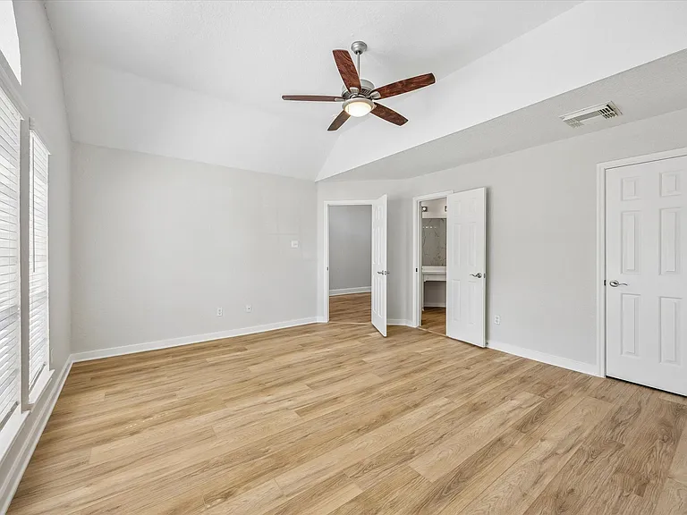 2207 Park Ave #2207 — Photo 4