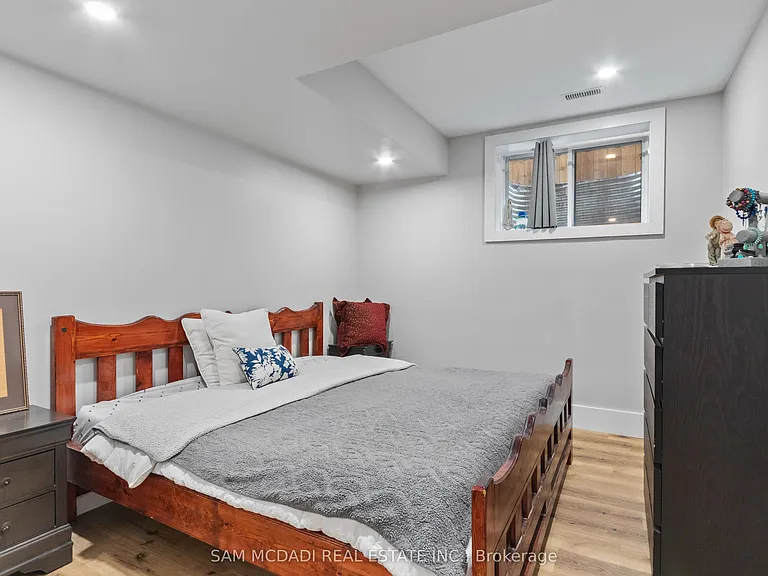 3047 Grenville Dr #BASEMENT — Photo 5