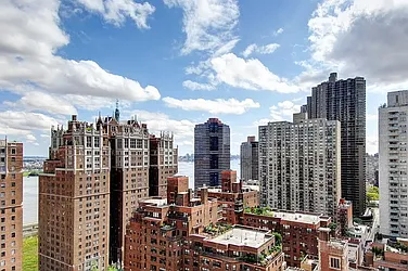 Rented by City Connections Realty