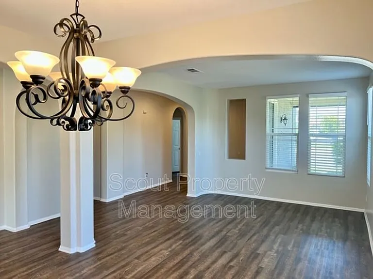 45602 Magnolia Pl — Photo 5