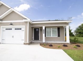 106 Woodsedge Dr #B, Brooklet, GA 30415