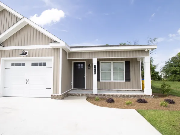 106 Woodsedge Dr #B, Brooklet, GA 30415