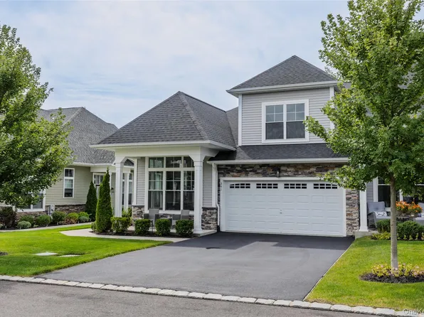 341 Aliana Avenue, Yaphank, NY 11980