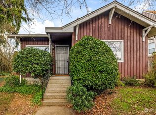 2128 11th St, Bremerton, WA 98312