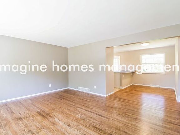 4th image of 7188 Bluecrest Dr
