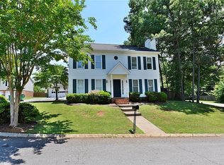 1501 King Richard Dr, Clemmons, NC 27012