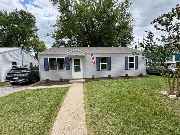 1630 Stone Lake Dr, La Porte, IN 46350
