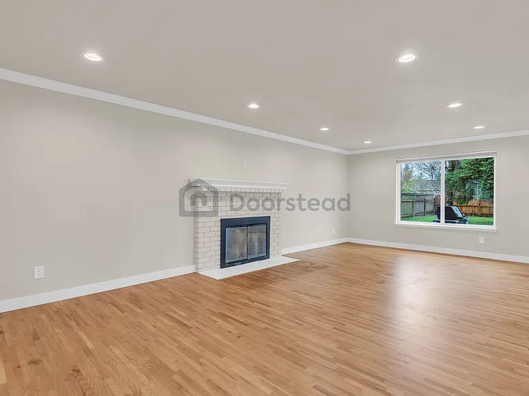 5300 172nd St SW — Photo 7
