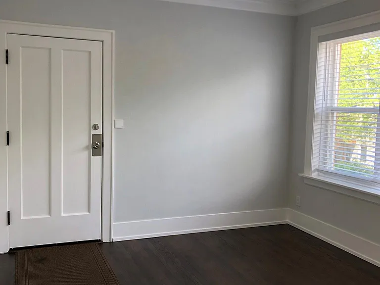 2856 N Central Park Ave #1 — Photo 2
