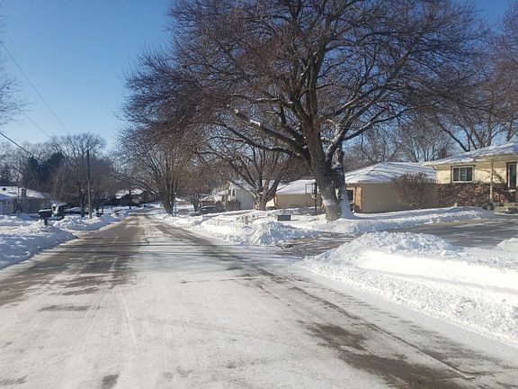 4th image of 6129 Pine View Dr