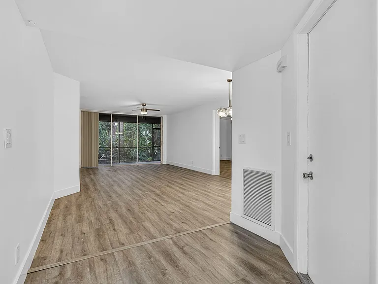 9746 Nickels Blvd — Photo 14
