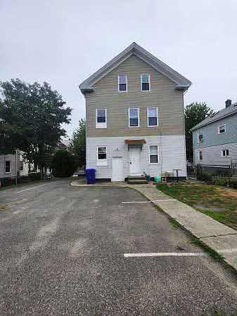 14 Amy St — Photo 2