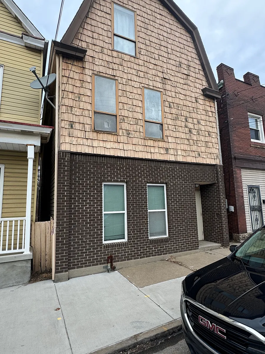 Building Photo - 209 Saline St. - 2