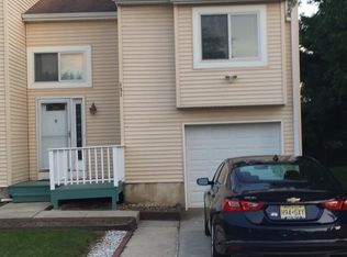 131 Franklin Dr, Voorhees, NJ 08043