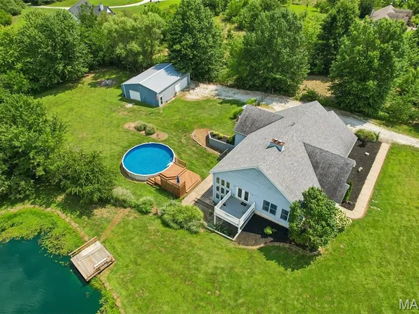 98 Lincoln Ln, Winfield, MO 63389