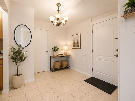 5th image of 2111 14th St E #101