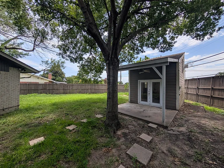 2703 Running Brook Ln — Photo 23