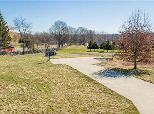 4 Parks Xing, Pittsford, NY 14534