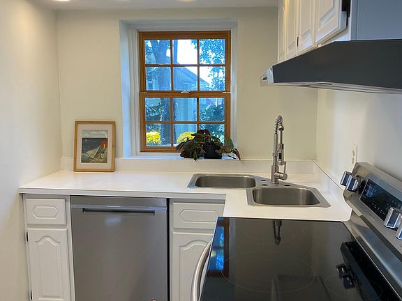 kitchen West facing