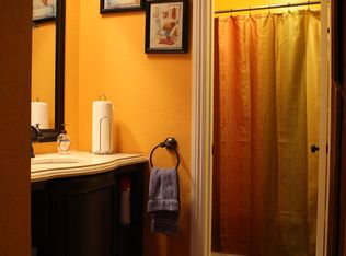 941 Elm Ave APT 1, Long Beach, CA