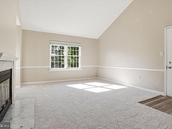 5th image of 12318 Wadsworth Way