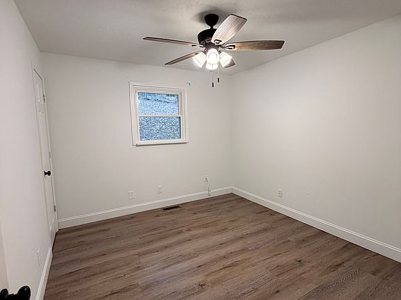 5th image of 5100 Spring Valley Dr